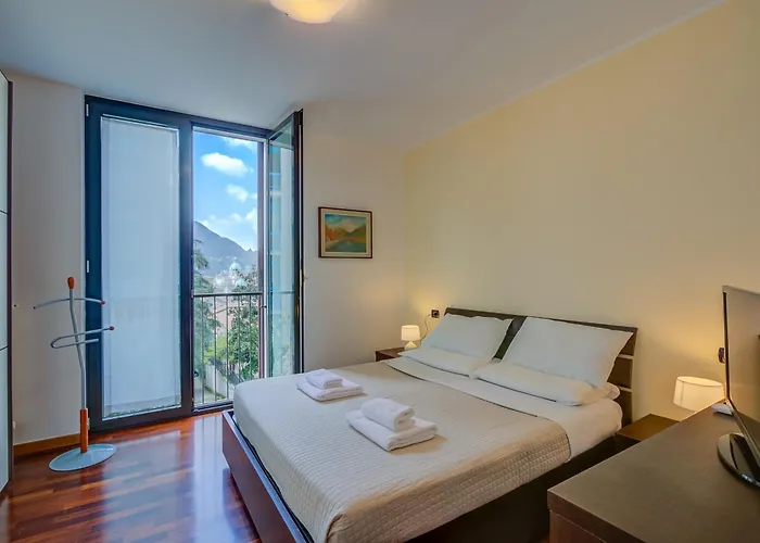 Emma's - Cathedral View Apartment